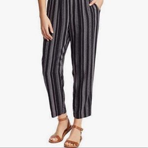 Jessica Simpson Soft Printed Pants